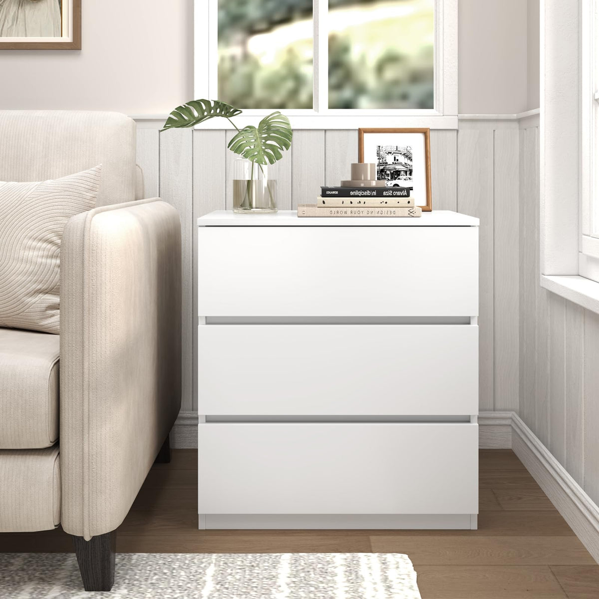 White 3 Drawer Wood Dresser P334